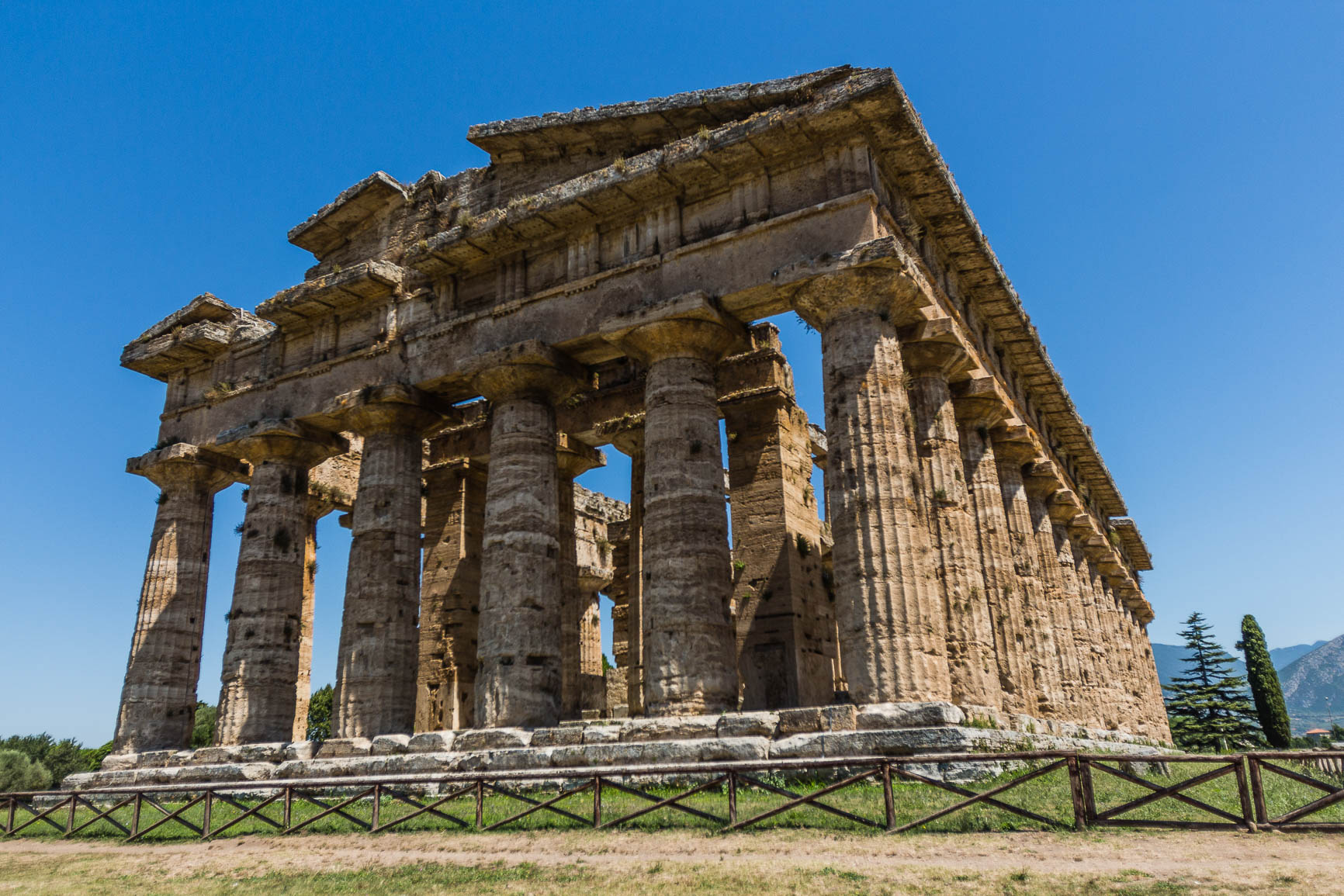 Roman ruins near Velia.